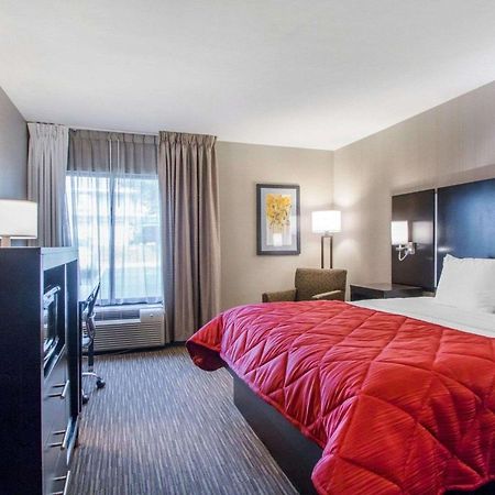 ספרינגפילד Greenstay Inn & Suites Court View מראה חיצוני תמונה