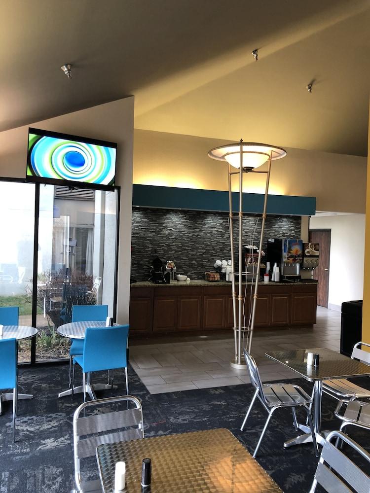 ספרינגפילד Greenstay Inn & Suites Court View מראה חיצוני תמונה