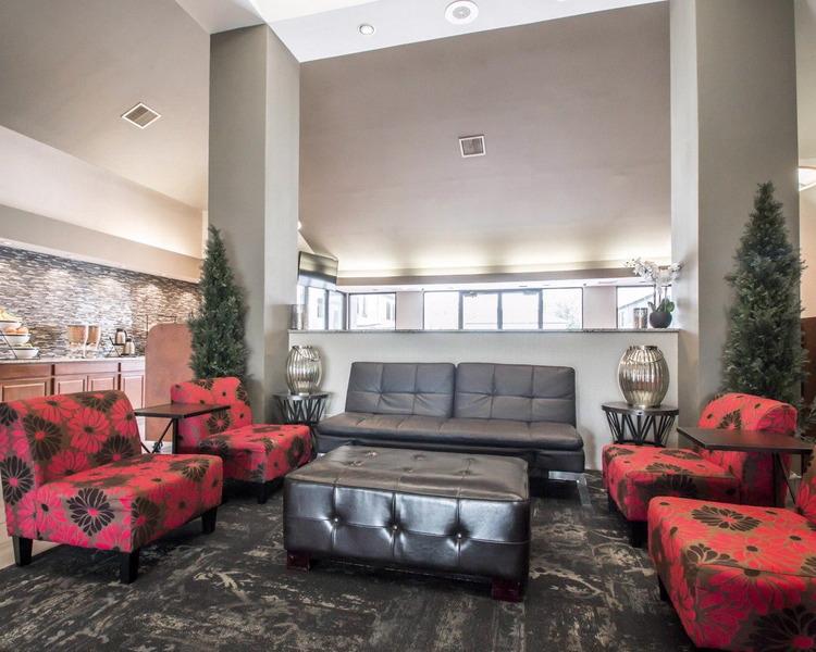 ספרינגפילד Greenstay Inn & Suites Court View מראה פנימי תמונה