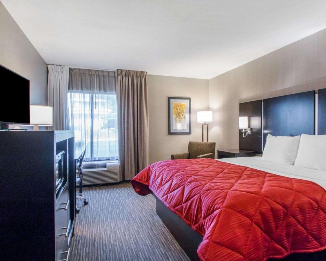 ספרינגפילד Greenstay Inn & Suites Court View מראה חיצוני תמונה