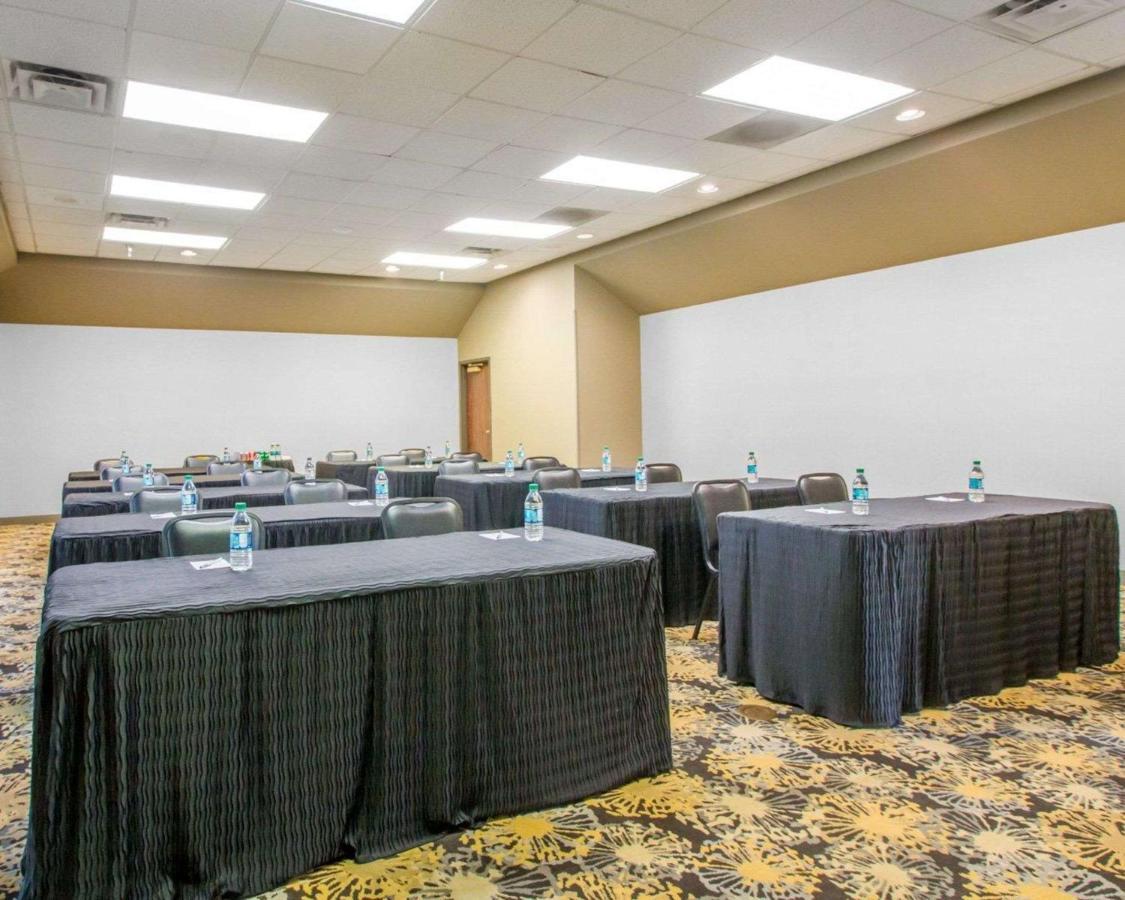 ספרינגפילד Greenstay Inn & Suites Court View מראה חיצוני תמונה