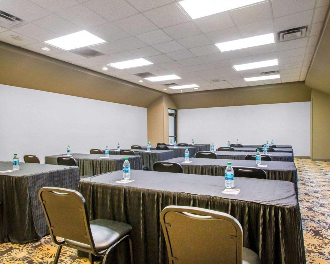 ספרינגפילד Greenstay Inn & Suites Court View מראה חיצוני תמונה