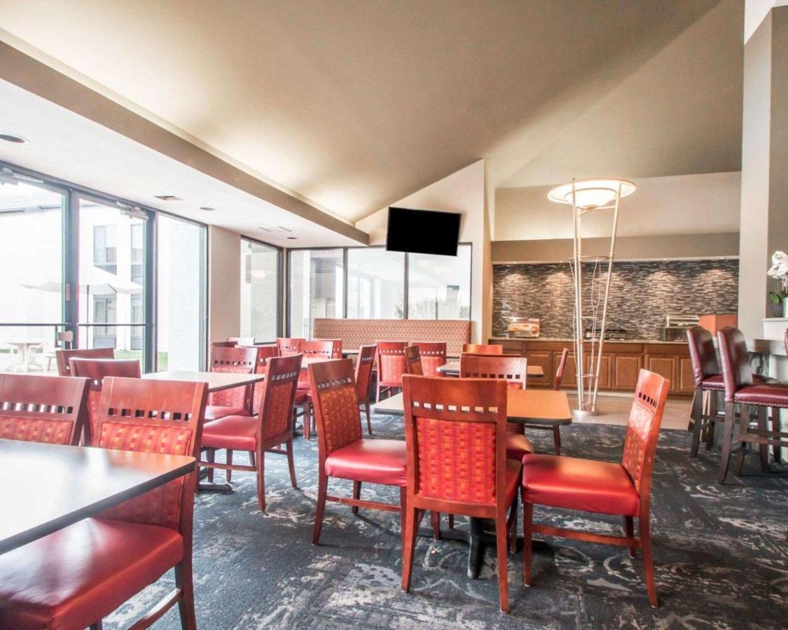 ספרינגפילד Greenstay Inn & Suites Court View מראה חיצוני תמונה